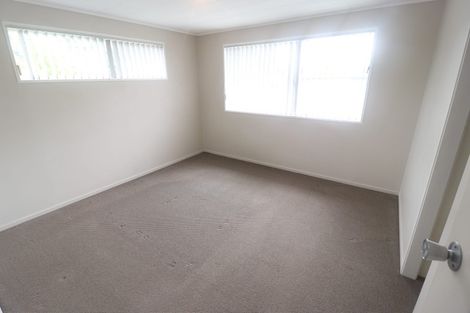 Photo of property in 54 Oreil Avenue, West Harbour, Auckland, 0618