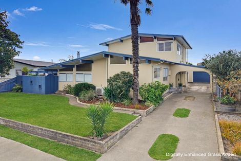 Photo of property in 63 Lanark Crescent, Tamatea, Napier, 4112