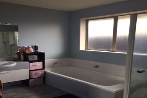 Photo of property in 5 Stout Street, Waimairi Beach, Christchurch, 8083