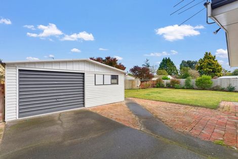 Photo of property in 205 Queenspark Drive, Parklands, Christchurch, 8083