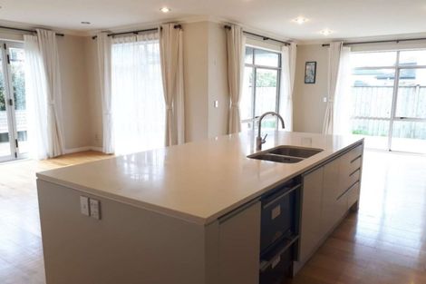 Photo of property in 100 Killybegs Drive, Pinehill, Auckland, 0632