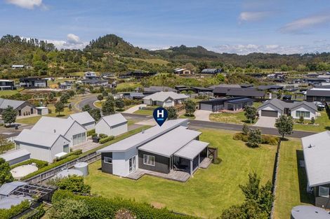 Photo of property in 42 Longreach Drive, Cooks Beach, Whitianga, 3591