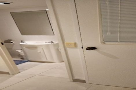 Photo of property in 1/12 Pluto Place, Beach Haven, Auckland, 0626