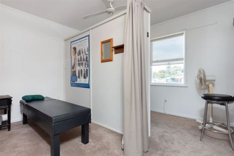 Photo of property in 490 Maunganui Road, Mount Maunganui, 3116