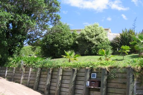 Photo of property in 15 Wellington Road, Surfdale, Waiheke Island, 1081