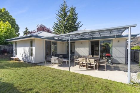 Photo of property in 60 Hedditch Street, Wanaka, 9305