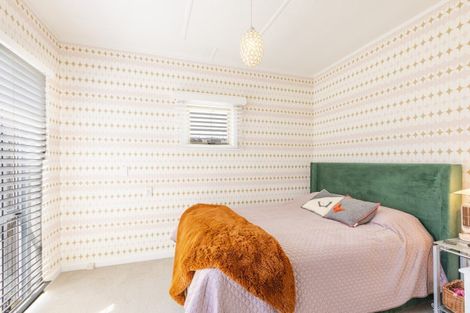 Photo of property in 1/6 Sanders Avenue, Marewa, Napier, 4110