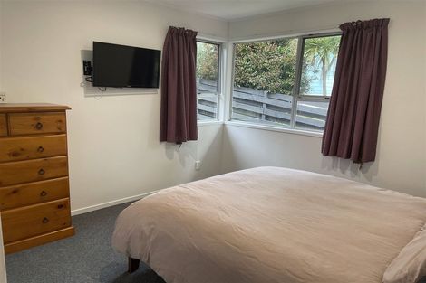 Photo of property in 1/21 Contessa Drive, Glenfield, Auckland, 0629