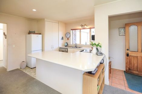 Photo of property in 30a Taylor Terrace, St Andrews, Hamilton, 3200