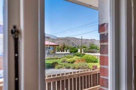 Photo of property in 21 Killarney Street, Alexandra, 9320