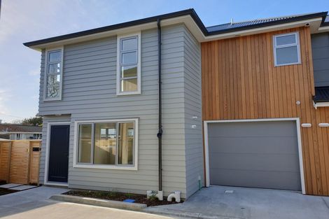 Photo of property in 8 Rose Way, Hutt Central, Lower Hutt, 5011