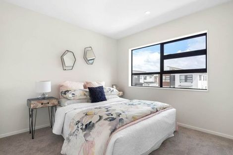 Photo of property in 12 Kota Lane, Hobsonville, Auckland, 0616