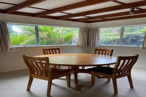 Photo of property in 33 Reynolds Place, Torbay, Auckland, 0630