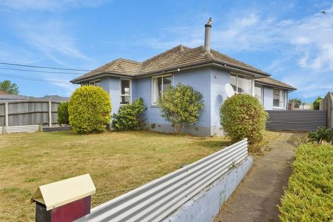Photo of property in 5 Merrington Crescent, Aranui, Christchurch, 8061