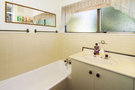 Photo of property in 5 Lowes Place, Solway, Masterton, 5810