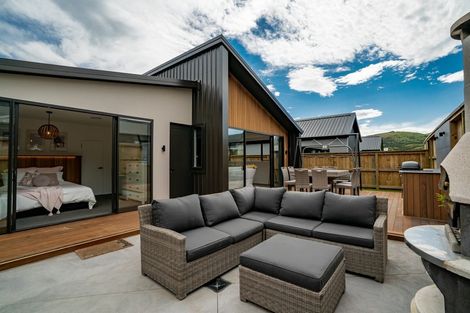 Photo of property in 62 Muster Road, Jacks Point, 9371