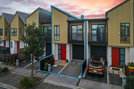 Photo of property in 48 Glidepath Road, Hobsonville, Auckland, 0616