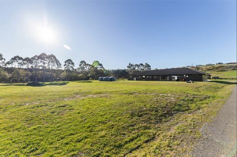 Photo of property in 230 Valley Views, Fitzherbert, Palmerston North, 4472