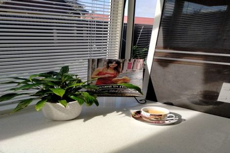 Photo of property in 72 Balrudry Street, Avonhead, Christchurch, 8042