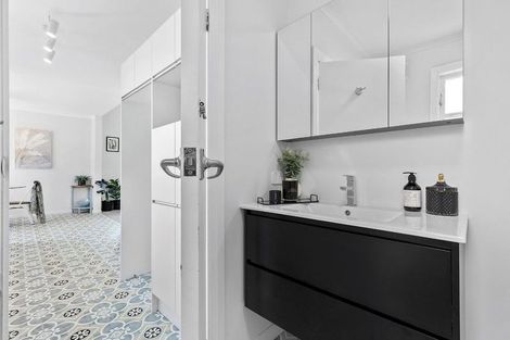 Photo of property in 20 Emmett Street, Newtown, Wellington, 6021