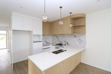 Photo of property in 6 Woven Place, Karaka, Papakura, 2113