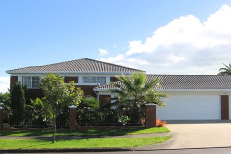 Photo of property in 2 Del Mar Court, Shamrock Park, Auckland, 2016