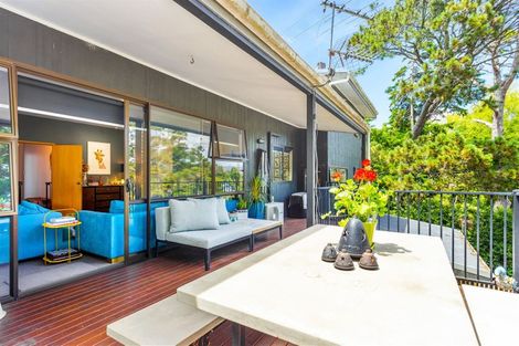 Photo of property in 367 Triangle Road, Henderson, Auckland, 0610