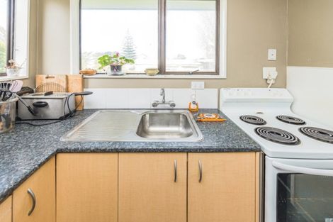 Photo of property in 201 Puriri Street, Castlecliff, Whanganui, 4501