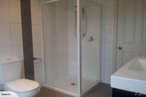 Photo of property in 4 Nirmal Place, Sunnyvale, Auckland, 0612