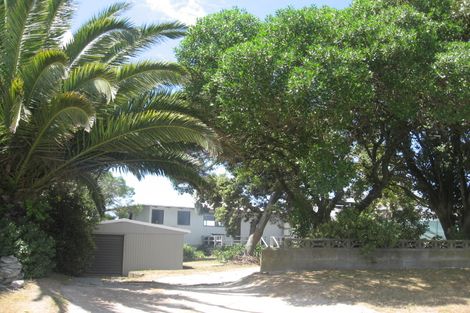 Photo of property in 127 Pukehina Parade, Pukehina, Te Puke, 3189