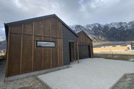 Photo of property in 58 Muster Road, Jacks Point, 9371