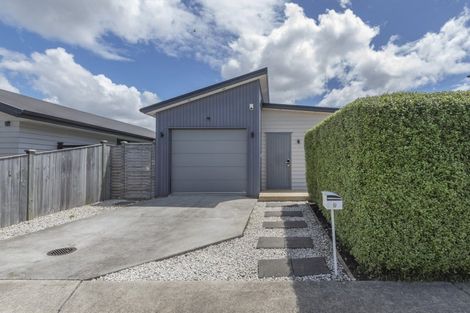 Photo of property in 9 Survila Street, Takanini, 2110