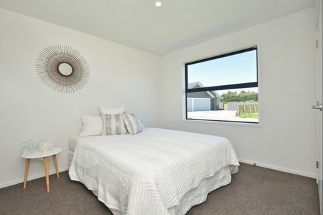 Photo of property in 23 Mill Grove, Clareville, Carterton, 5713