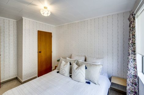 Photo of property in 1/802 Victoria Street, Parkvale, Hastings, 4122