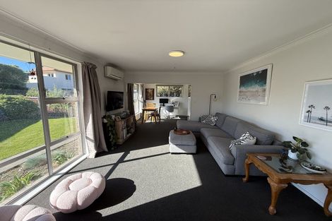 Photo of property in 2/259a Fifield Terrace, Opawa, Christchurch, 8023