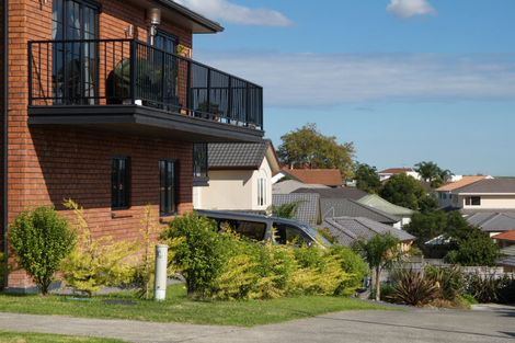 Photo of property in 8 Stellamaris Way, Northpark, Auckland, 2013
