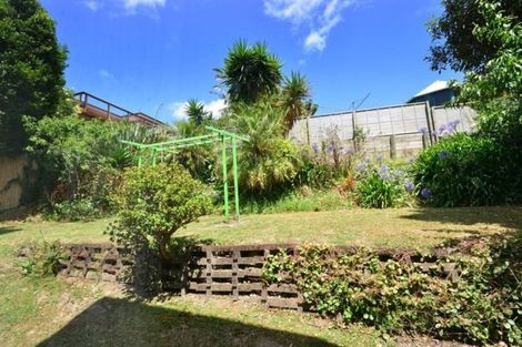 Photo of property in 12 Kauri Road, Stanmore Bay, Whangaparaoa, 0932