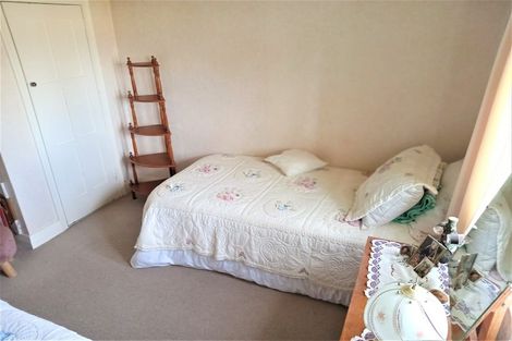 Photo of property in 11 Darlington Street, Ngatea, 3503