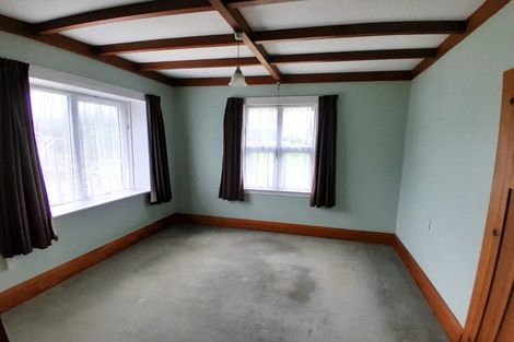 Photo of property in 132 Waihou Road, Levin, 5571