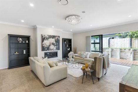 Photo of property in 719 Redoubt Road, Flat Bush, Auckland, 2019