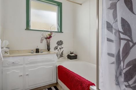 Photo of property in 178 Otumoetai Road, Brookfield, Tauranga, 3110