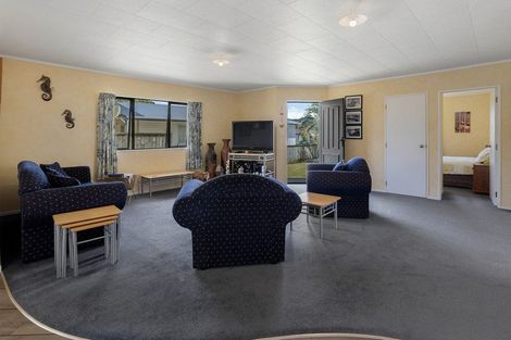 Photo of property in 45 Whitby Avenue, Whitianga, 3510