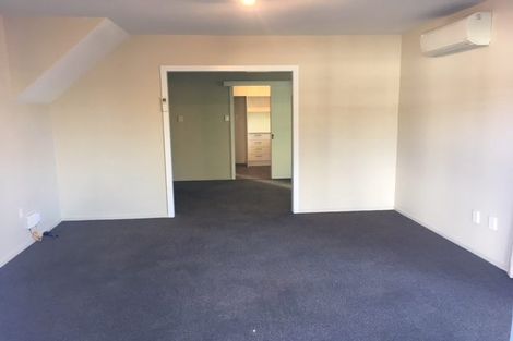 Photo of property in 2/8a Elmwood Road, Strowan, Christchurch, 8052