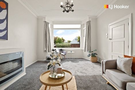 Photo of property in 10 Argyle Street, Mornington, Dunedin, 9011