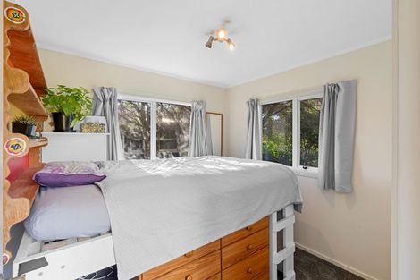Photo of property in 24 Te Miti Street, Paekakariki, 5034
