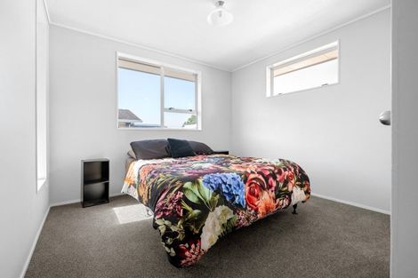 Photo of property in 20 Morrow Avenue, St Andrews, Hamilton, 3200
