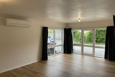 Photo of property in 146a Yaldhurst Road, Sockburn, Christchurch, 8042