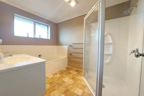 Photo of property in 19a Carey Street, Maeroa, Hamilton, 3200