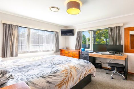 Photo of property in 2 Veronica Avenue, Marewa, Napier, 4110