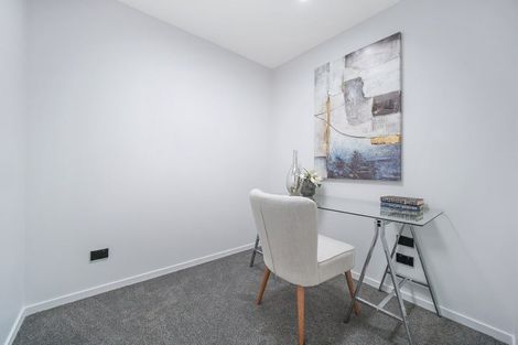 Photo of property in 2/26 Dale Crescent, Pakuranga, Auckland, 2010